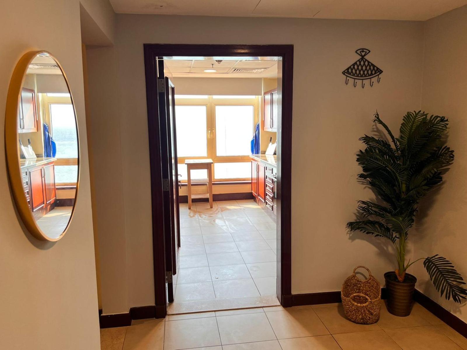 لافيستا سي فيو ريزيدنس 507 عوائل فقط La Vista Sea View